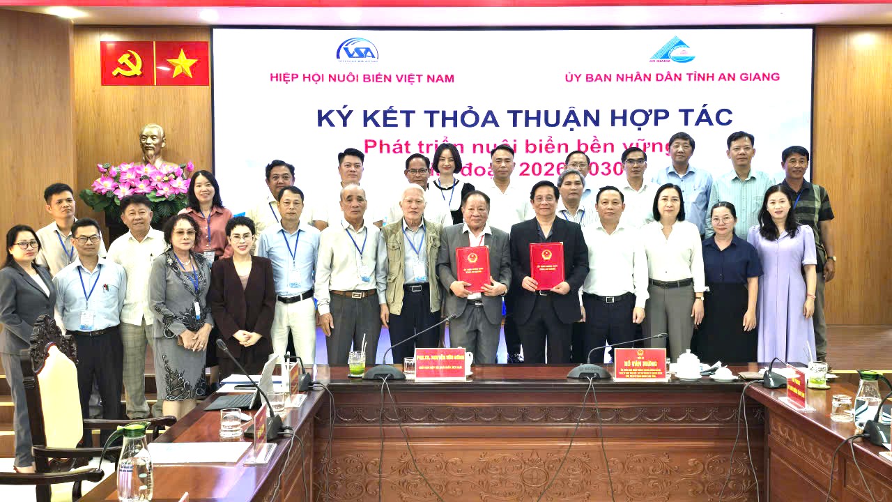 An Giang muốn trở thành trung tâm kinh tế biển mạnh: Bắt đầu từ đâu? - Ảnh 3.